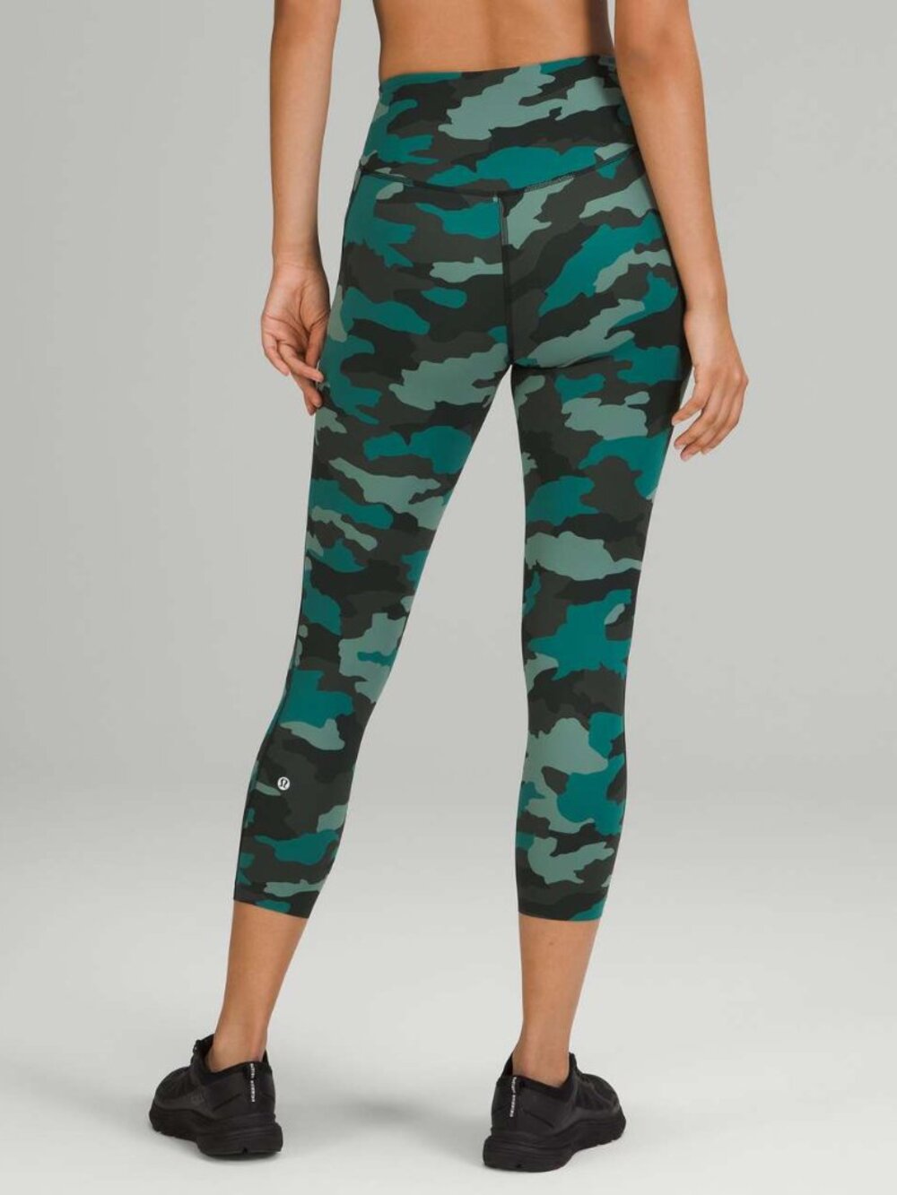 Lululemon Base Pace High-Rise Crop 23" Leggings‎ Size 8